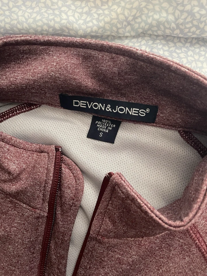 Red Athletic Stretch Sport Zip Jacket Coat Comfort Tech Wicking Devon & Jones S - Image 2 of 4