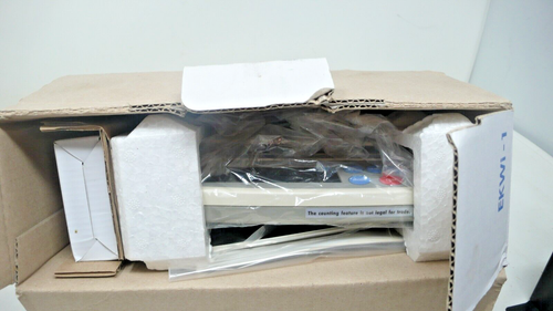 A&D EK-6001 JEWELRY COMMERCIAL SCALE - Picture 6 of 12