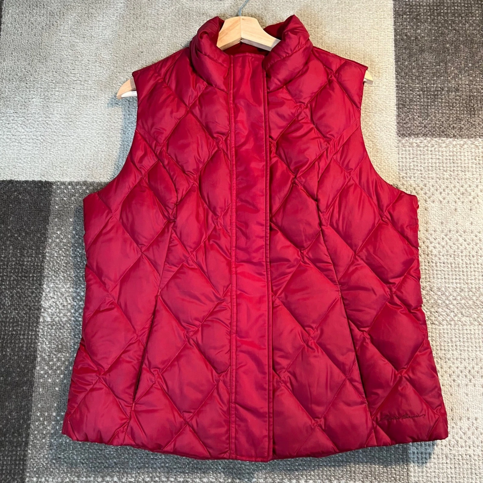 Eddie Bauer Mens XL Red Premium Goose Down Quilted Puffer Vest Outdoor Layering