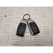 Mercedes-Benz A W177 AMG 2019 Zündschlüssel Schlüsselkarte UVY57481 Mercedes-Benz A W177 AMG 2019 Zündschlüssel Schlüsselkarte UVY57481