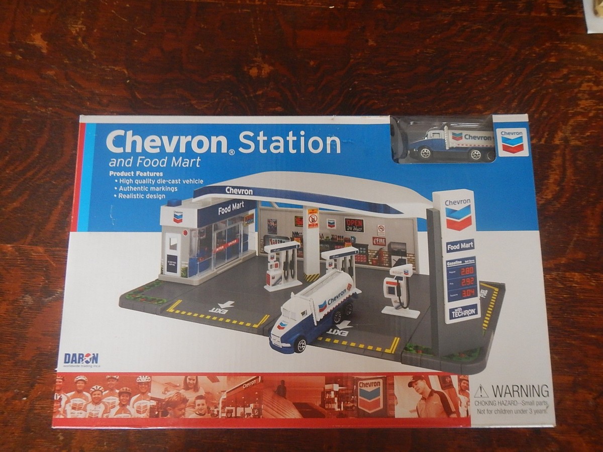 Vintage Daron Chevron gas station new in box | eBay