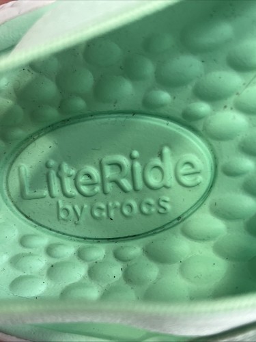 Crocs Green LiteRide Stretch Ankle Strappy Sandals. Women's Size 6 EUC - Picture 8 of 8