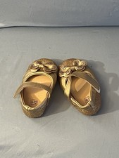 Lot Of 1 Gold Glitter Baby Shoes With Floral Design