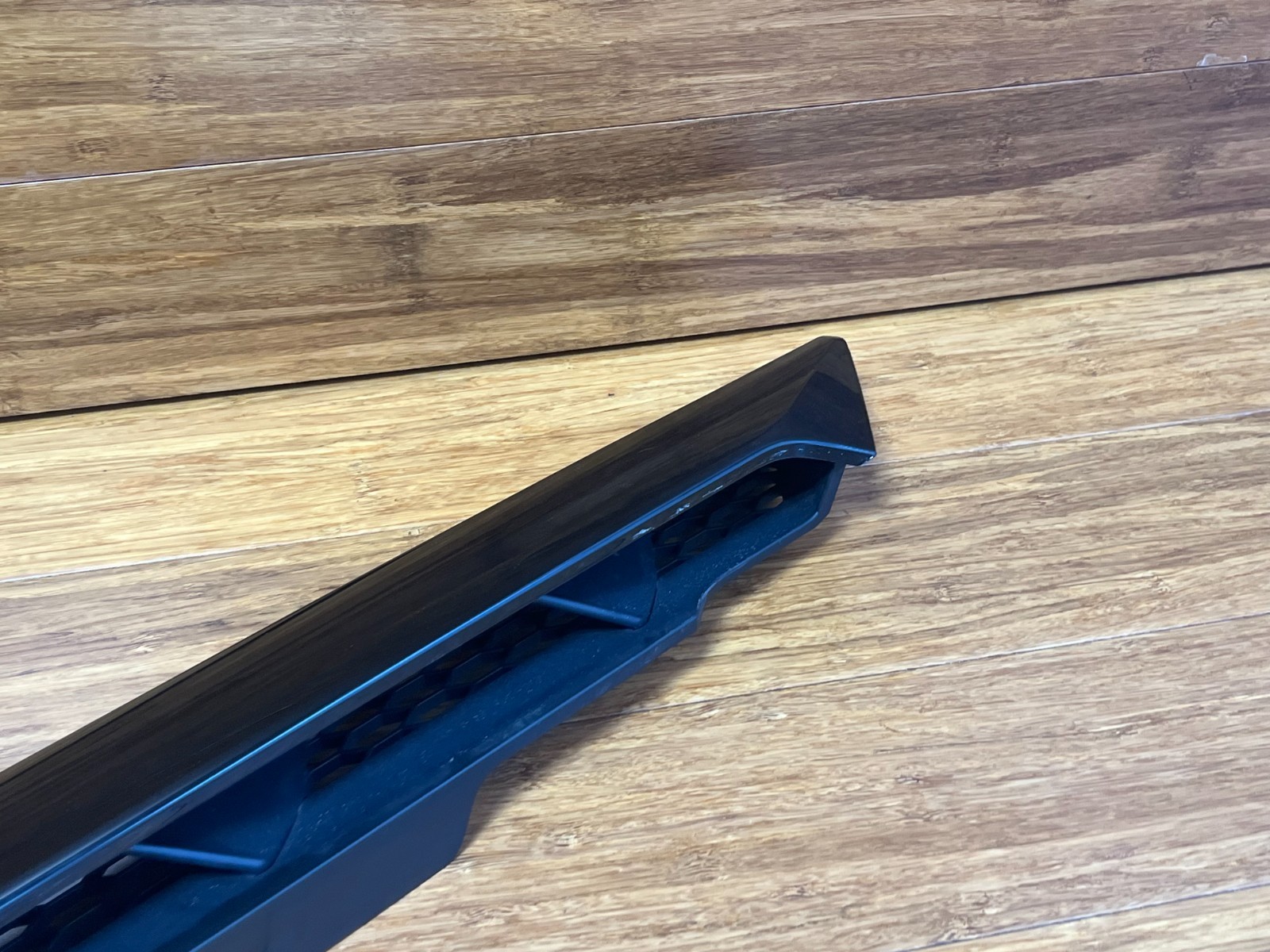 Audi R8 Spyder 2016-2024 Rear Left Window molding