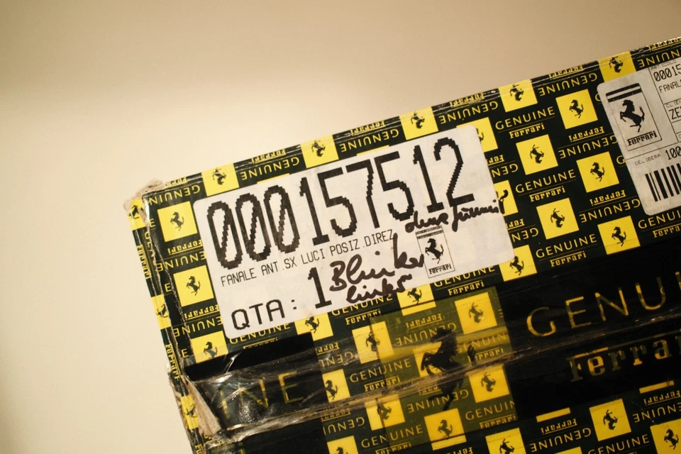 Ferrari 512M F355 indicatore di direzione anteriore sinistro e anteriore destro NOS brand new 157512 - Immagine 3 di 4