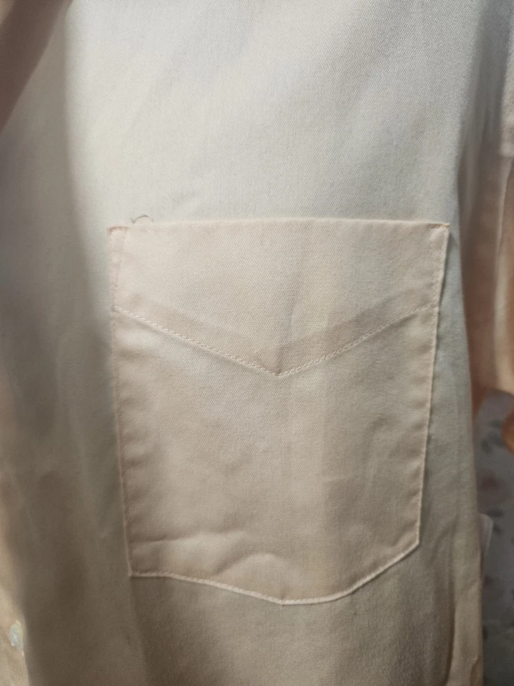 CAMISA SOCIAL MASCULINA MANGA ALGODÃO BL MANGA LONGA FLECHA, C/PKT TAMANHO 16.5 34/35 - Imagem 4 de 4