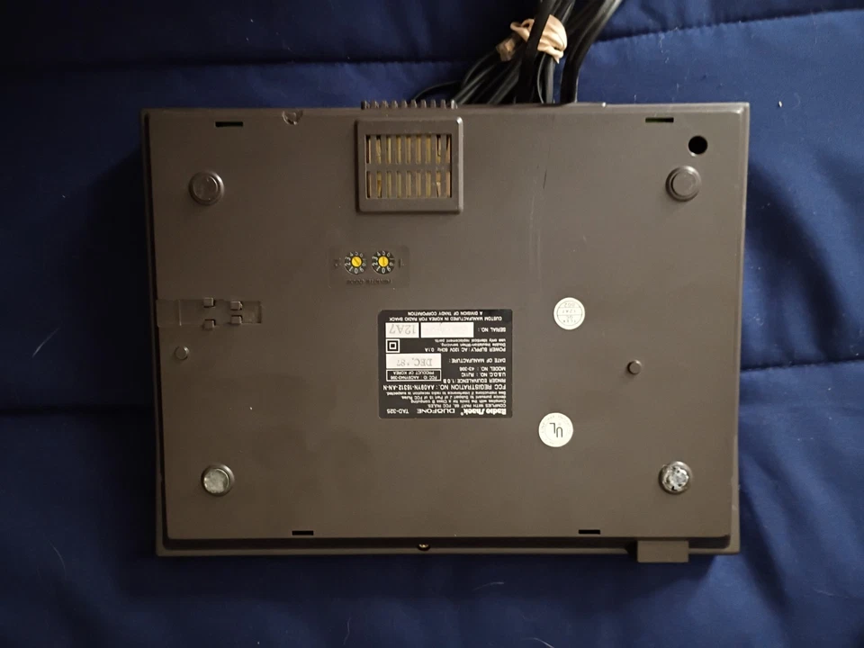 DUO FONE TAD-325 Answering Machine Radio Shack VTG Not Tested - Image 4 of 4