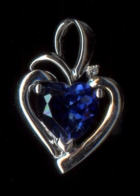 10K 1,75 Gramm Weißgold blau Laborgefertigter Saphir & Diamant Herz Anhänger fL