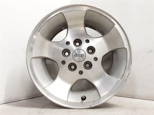 Used Wheel fits: 1999 Jeep Wrangler 15x8 aluminum Grade A