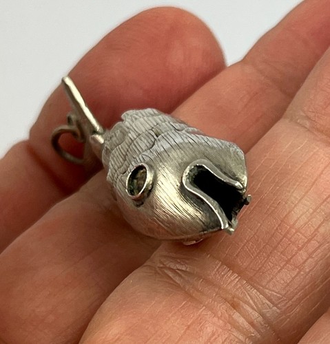 Vintage silver articulating carp fish pendant - 第 4/8 張圖片