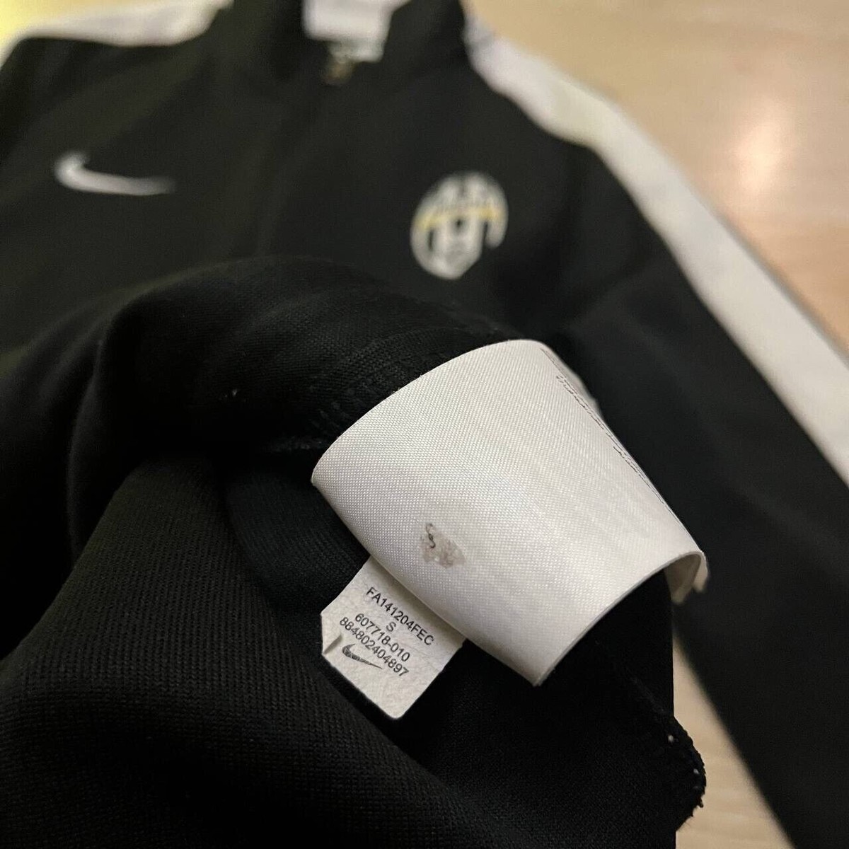 JUVENTUS NIKE N98 2014/2015 FOOTBALL TRAINING JACKET SIZE “S