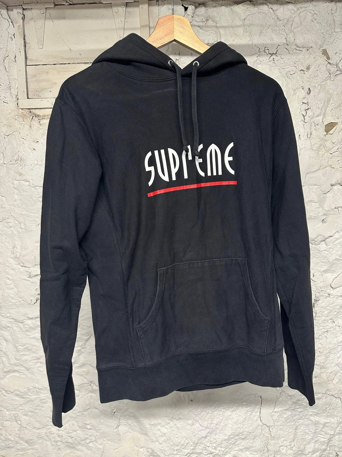 Sweat à capuche noir gothique suprême taille S