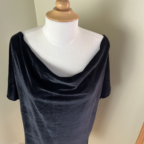 NWT SWEET PEA BY STACY FRATI Large Black Short Sleeve VelourTop - Picture 10 of 12