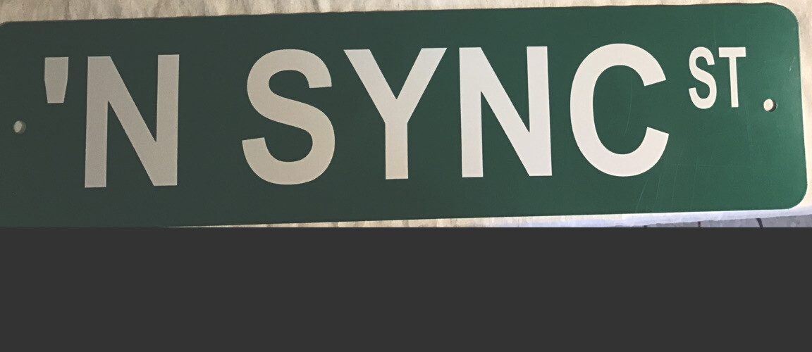 N'Sync サイン N SYNC Street Sign 2ft Long With Is 6in Great Condition | eBay