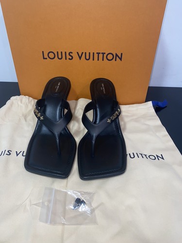 LOUIS VUITTON DAMEN SIGNATURE TANGA 7,5 CM. GR US 12 N / LV 42 N. ARTIKEL# 1A9QD6 - Bild 8 von 12