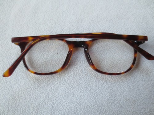 Specsavers Brillengestell beginnend mit dem Buchstaben H - Hamson, Horatio etc. - Bild 100 von 190