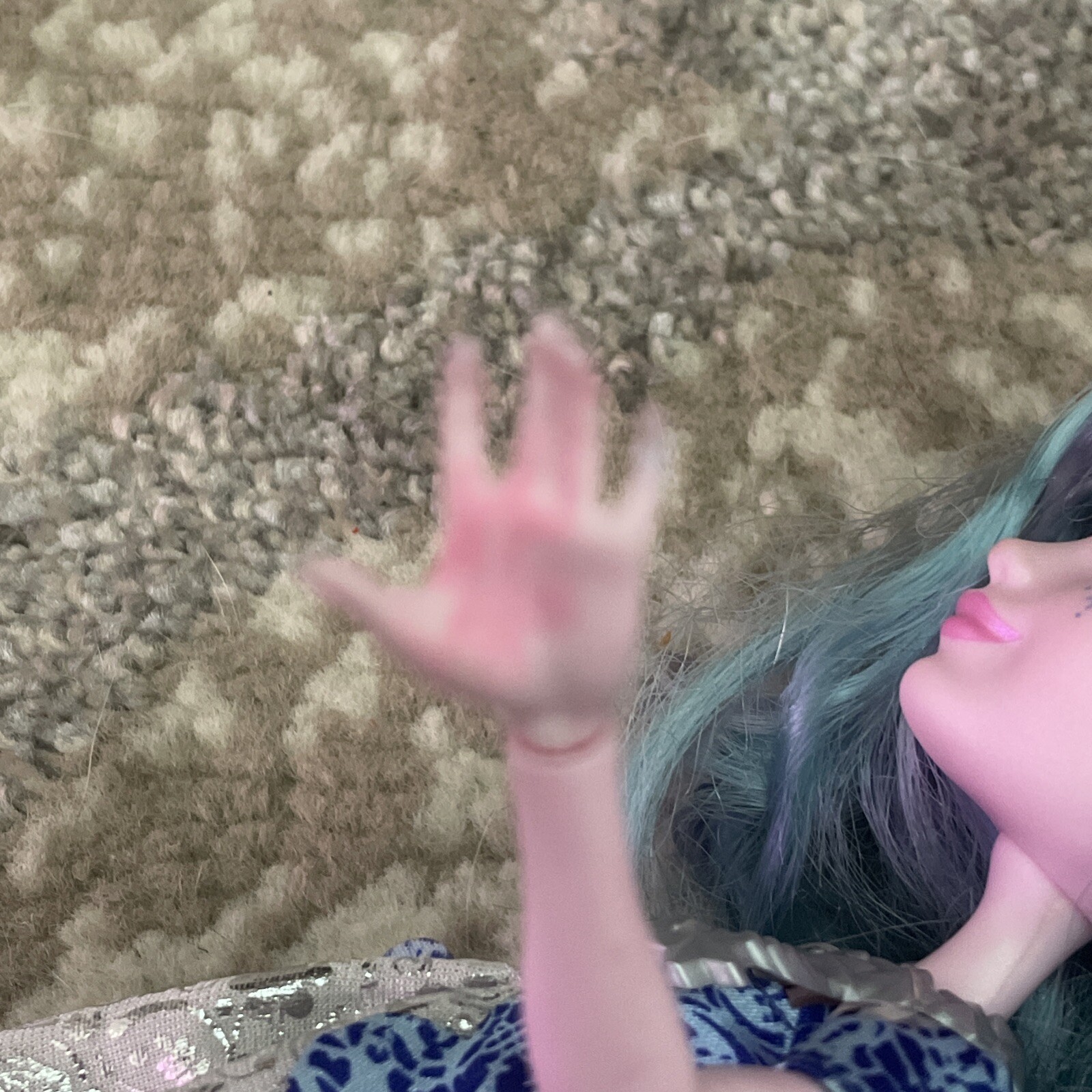 Ever After High Farrah Goodfairy Signature Doll (READ DESCRIPTION)