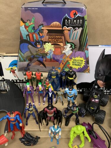 Enorme Lote De Colección - Moderno DC Comics Figuras De Acción Batman Libros Tarjetas Vehículos - Imagen 9 de 15