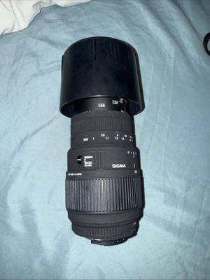 Sigma Objektiv 70-300mm f/4-5.6 DG  für Nikon