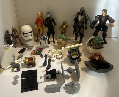 Star Wars Misc. Legos & action Figures.    X5 