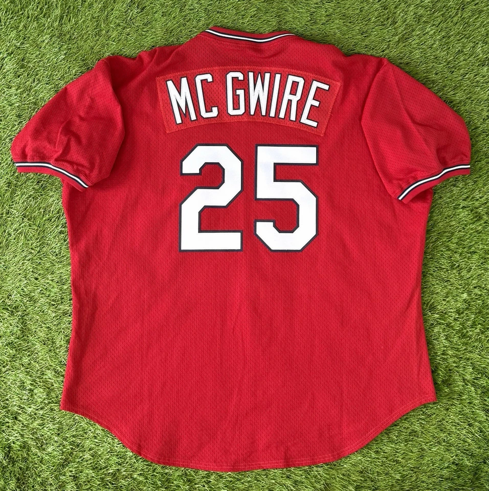 Camiseta deportiva de béisbol 52 Mark McGwire St. Louis Cardinals 1997-1998 entrenamiento de primavera/BP Foto 2 de 4