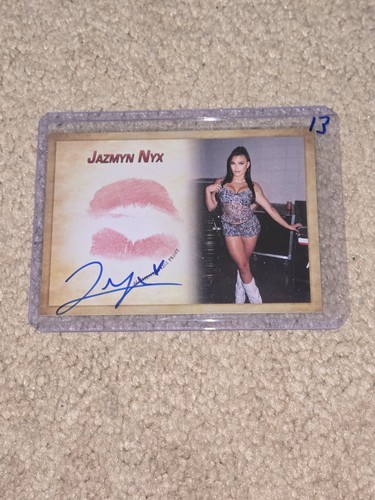 Jazmyn Nyx Signed Kiss Card Wrestler WWE NXT Collectors Expo #13