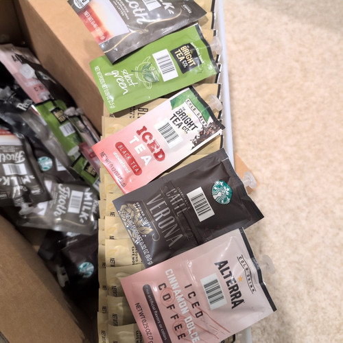 Flavia Brewers Coffee 72 Single Serve Packs Peets, Veranda, Mixed of Tea, Froth - Picture 1 of 6