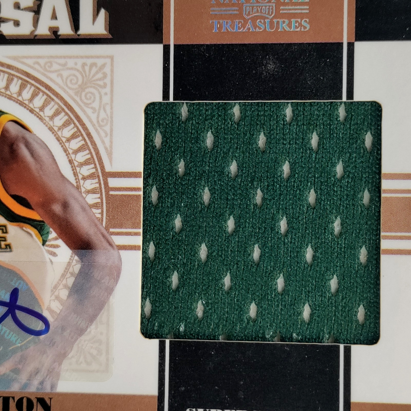 /10 Gary Payton PATCH AUTO 2010-11 National Treasures Colossal Autograph SP HOF view 3