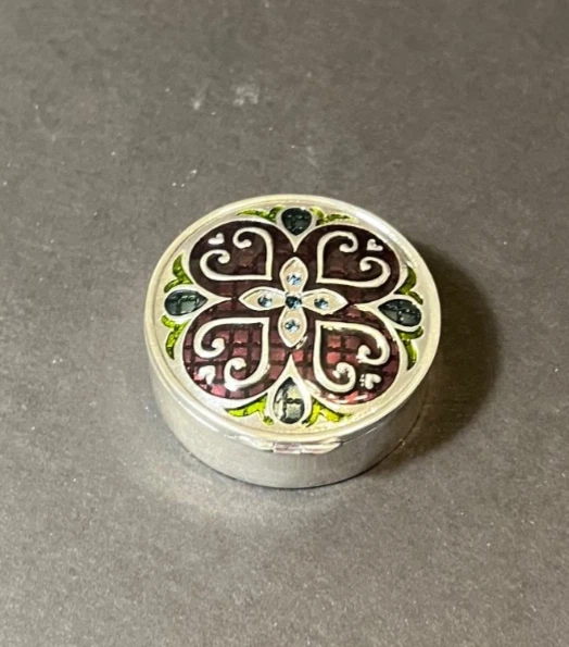 1.75" Enameled Irish Silver toned Floral Purple Green Blue Rhinestone Pill Box - Image 4 of 4
