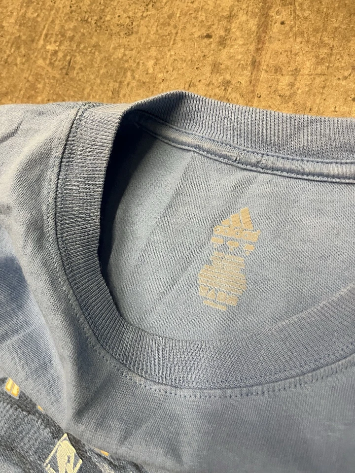 Camisa Allen Iverson De Colección Denver Nuggets Rara NBA 76ers Talla L/XL Adidas NBA Foto 3 de 4