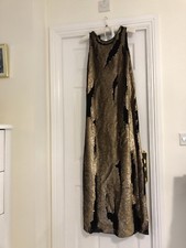 Women’s Stunning Brand New Robert Rodriguez Evening Dress. Fits Size 10-12