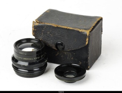 A SOM Berthiot Eurygraphe f/6.2 250mm Large Format Camera Lens black