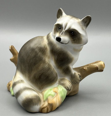 Herend Guild Figurine - Raccoon  - Natural Color Way Matte MCD
