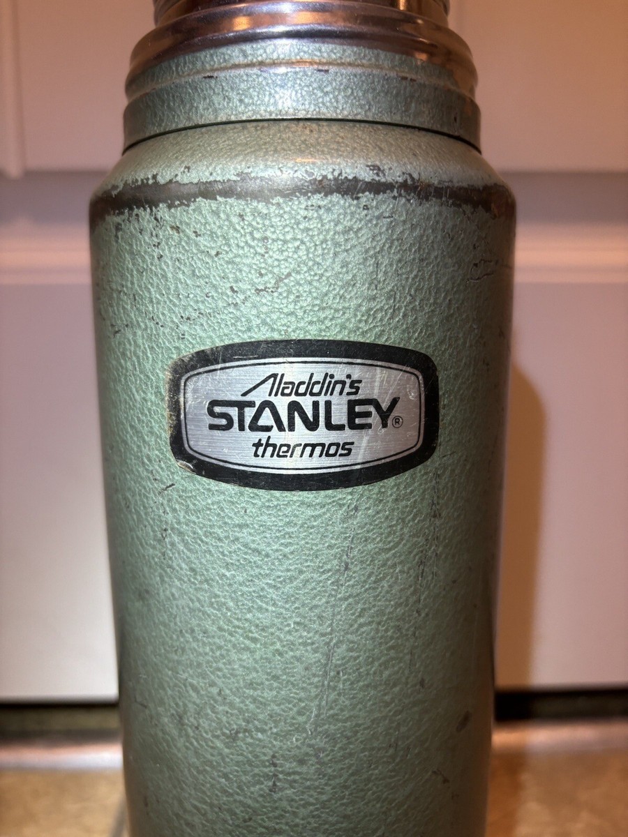Vintage Aladdin's Stanley Thermos Steel 32 oz No A-944C Made In
