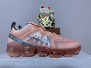 echo pink vapormax