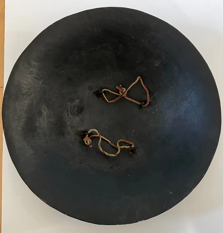 ANTIGUA ARMADURA ESCUDO METAL CIRCULAR INDO-PERSA SIGLO XVIII o XIX Foto 2 de 4