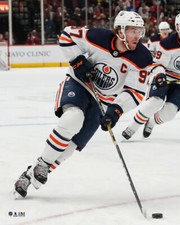 Connor McDavid SUPERSTAR Edmonton Oilers NHL Hockey Licensed 16x20 POSTER Print