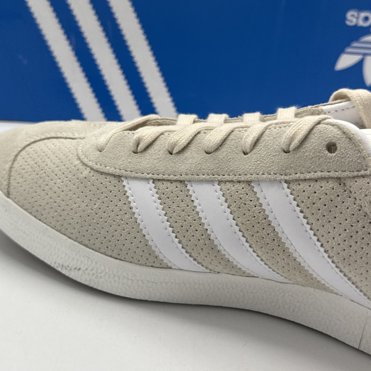 NEW Men\'s Adidas Originals Gazelle \'Wonder White\' / IF3817 / Size 13 Adidas Originals Gazelle Suede Sneakers  main image 3