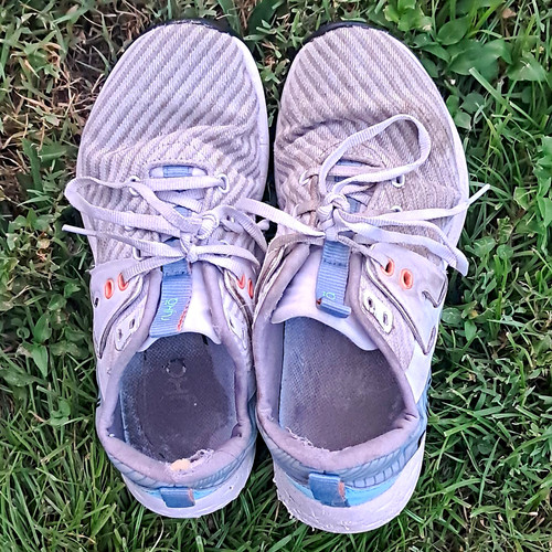 Women's Rykä Sneakers – Size 6.5 – Heavily Worn/Dirty – Sold As-Is