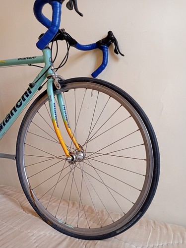 Bianchi Mega Pro L Mercatone Uno Pantani – 55cm – Vintage Italian Road Bike - Picture 3 of 14