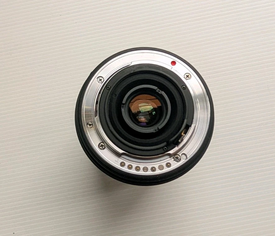 Sigma 100–300mm f/4.5–6.7 UC Zoom Lens for Canon EF Japan Telephoto with Case - image 3 of 4