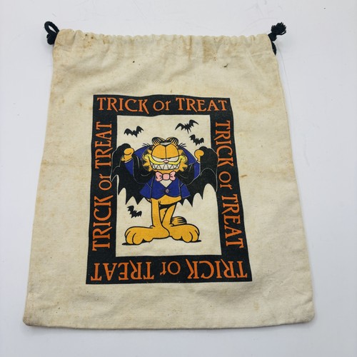 Vintage 90s Garfield Trick Or Treat Canvas Drawstring Bag Halloween Vampire