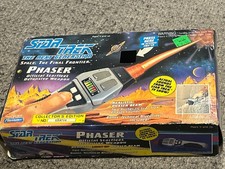 1992 Star Trek the Next Generation Phaser Collector's Edition Playmates  42150