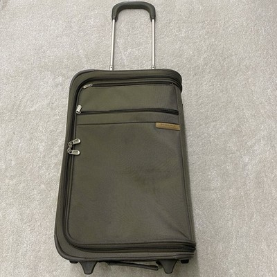 Briggs & Riley Baseline 22'' Carry-On 2-Wheel Green Upright Garment Bag U475-7