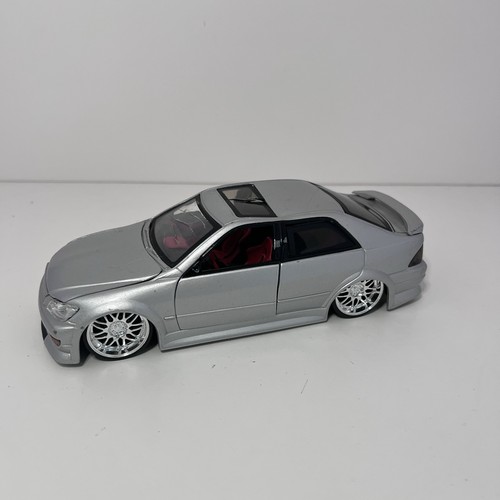 Jada ULTRA RARE Lexus IS300 Import Racer Silver & Chrome Wheels MISSING MIRRORS - Picture 19 of 24