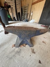 Brooks England 1 1/4 CWT  63.5 KG blacksmith anvil / farrier / knifemaking forge
