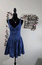 Reformation Blue Floral Mini Dress Size 6 NWT Smocked Back Drop Waist V-Neck