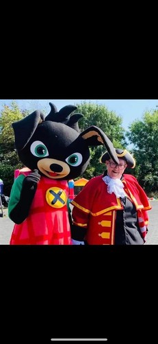 Mascots Of Cheshire - Picture 16 of 24