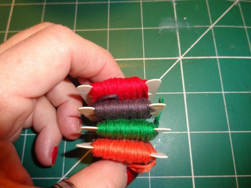 Embroidery Threads x 4 Mxd Colours = PK 11 - Picture 2 of 6