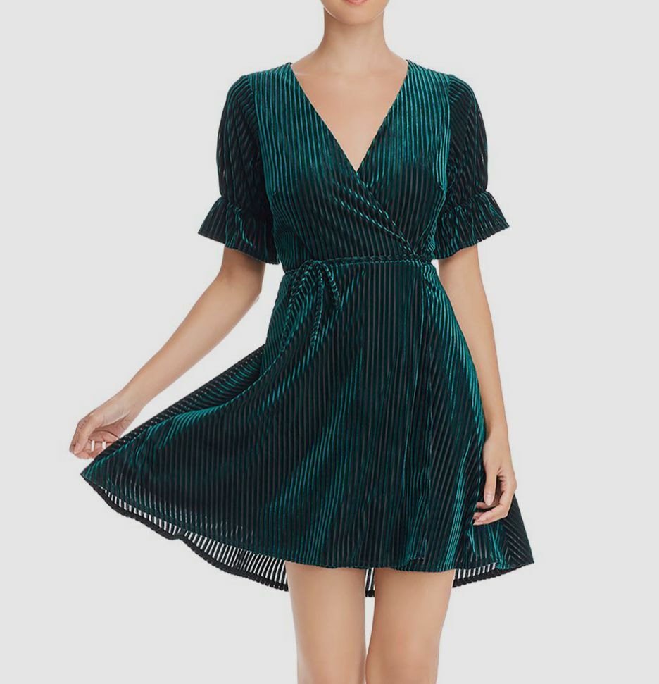 $195 Aqua Women's Green Short-Sleeve Striped V-Neck Burnout Wrap Velvet  Dress L
